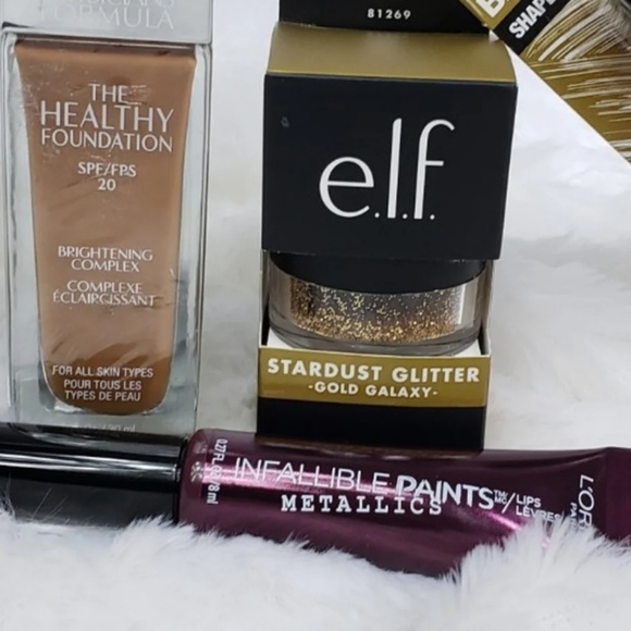 Makeup Set - Picture 2 of 6